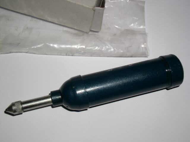 Fettpresse aus Metall
